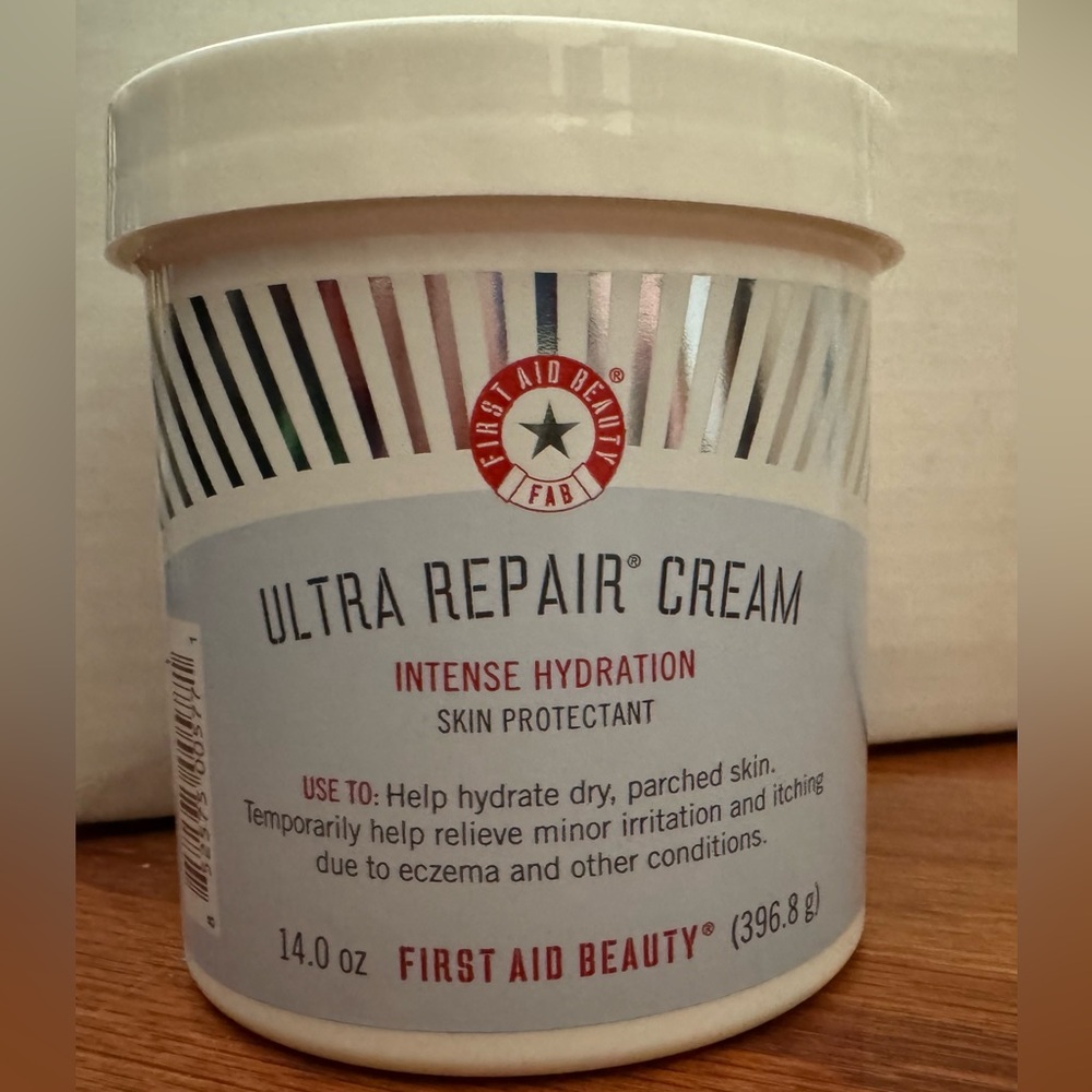 First Aid Beauty Ultra Repair Cream - 14oz
